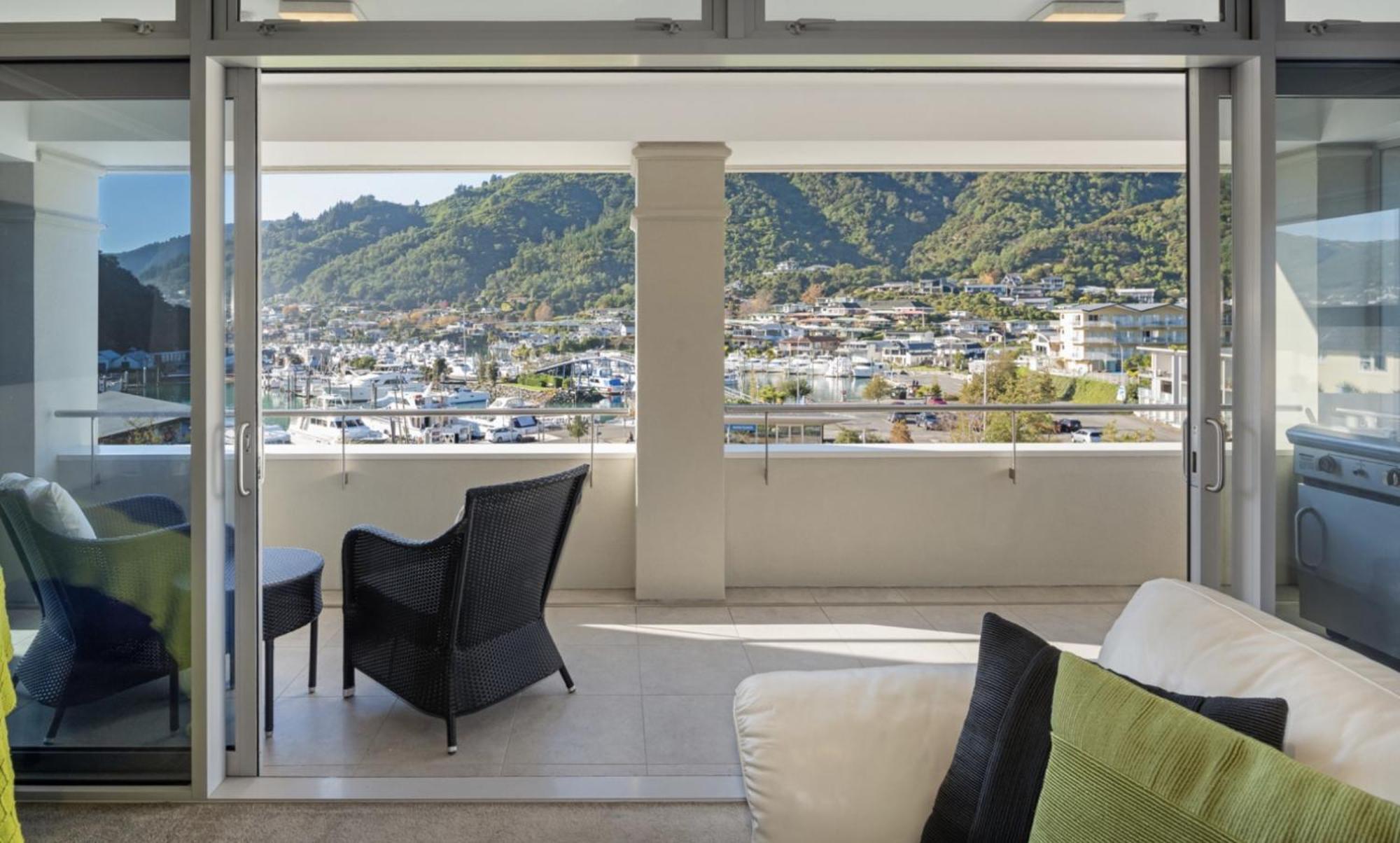 Picton Waterfront Apartments Phòng bức ảnh