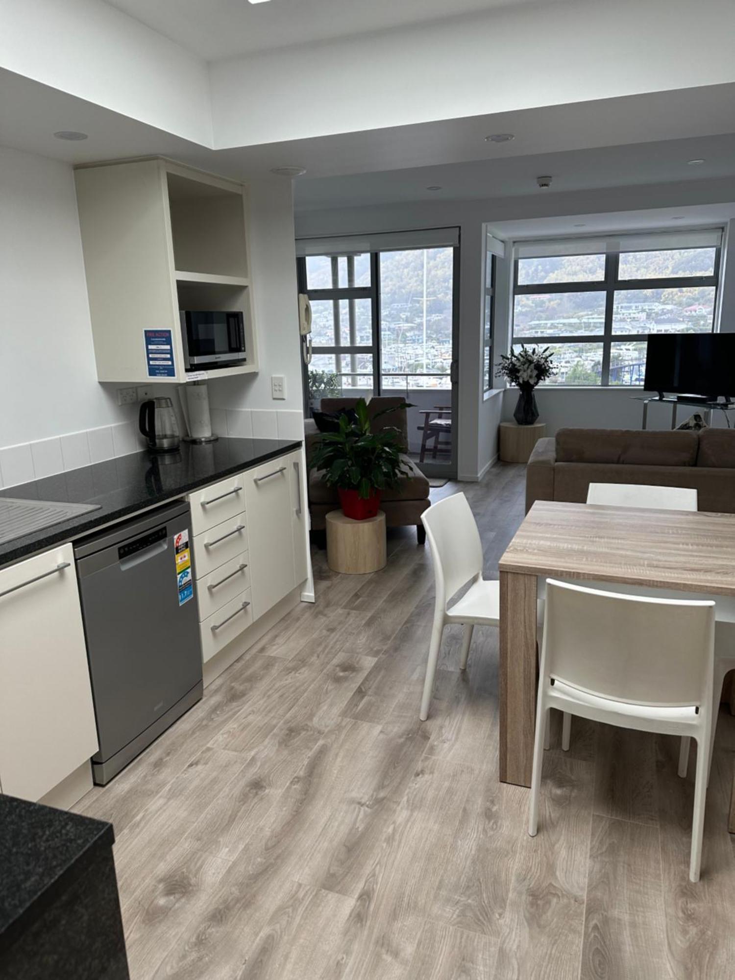 Picton Waterfront Apartments Ngoại thất bức ảnh