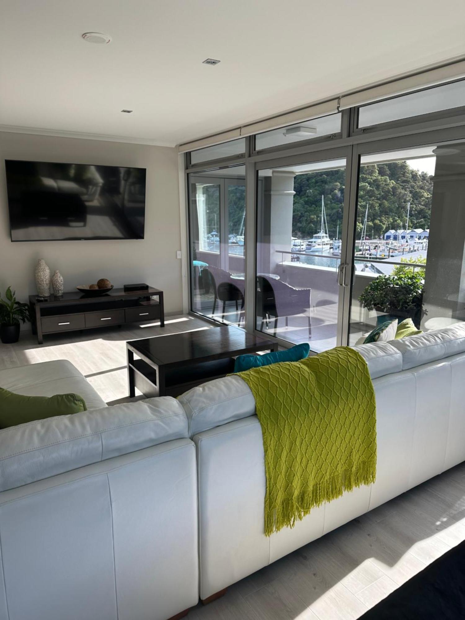 Picton Waterfront Apartments Ngoại thất bức ảnh